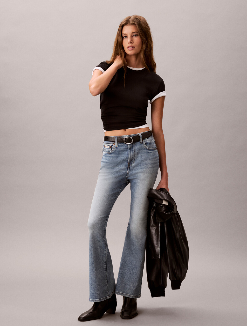 Buy [37.5 Denim Technology] 여성 하이라이즈 플레어 데님 in color Light Blue