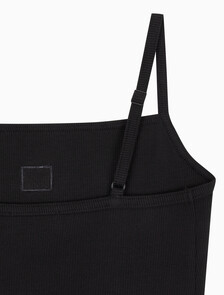 Buy 여성 우븐라벨 립 탑 in color BLACK