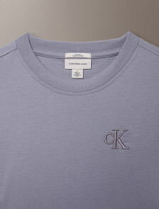 Buy 남성 릴렉스 벨벳 백 모노로고 그래픽 긴팔 티셔츠 in color Minimal Gray