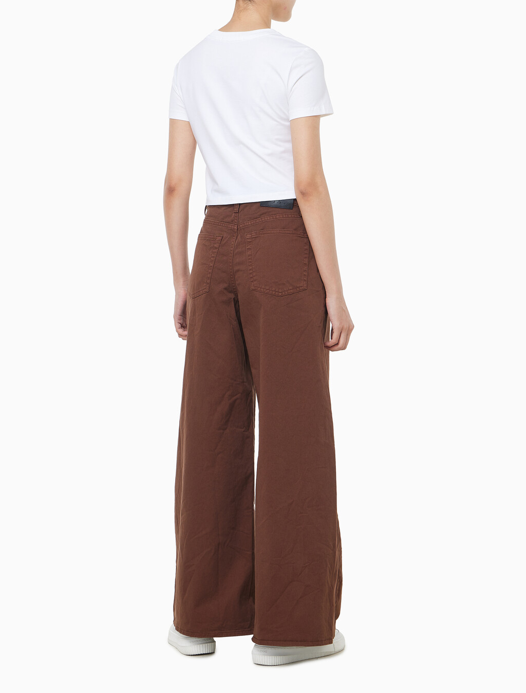 Buy 여성 슈퍼 와이드 레그핏 치노 팬츠 in color Red brown