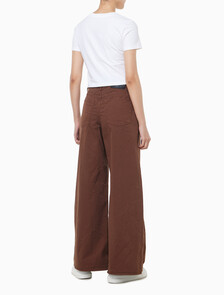 Buy 여성 슈퍼 와이드 레그핏 치노 팬츠 in color Red brown