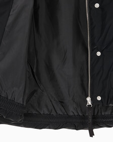 Buy 여성 디터쳐블 후디 다운 푸퍼 in color CK BLACK