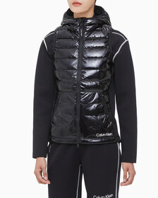 Buy 여성 슬림핏 다운 베스트 in color BLACK
