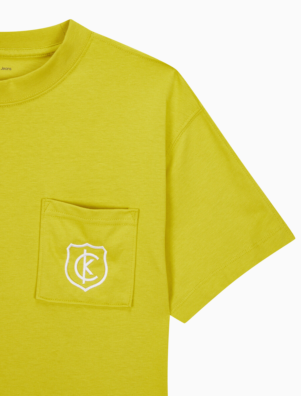Buy 여성 박시 CK 크레스트 크롭 포켓 반팔 티셔츠 in color WARM OLIVE