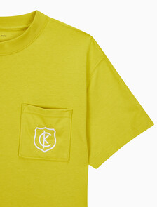 Buy 여성 박시 CK 크레스트 크롭 포켓 반팔 티셔츠 in color WARM OLIVE