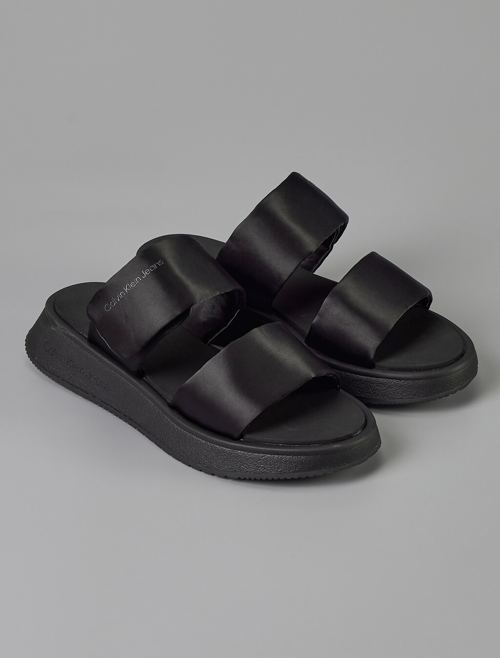 Buy 여성 바리 샌들 in color CK BLACK