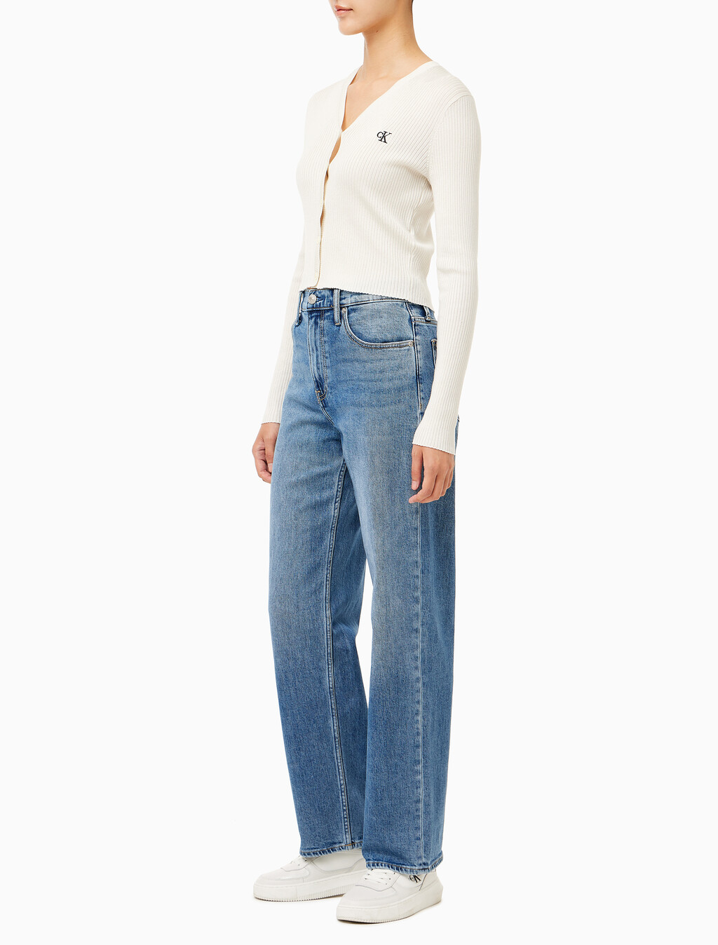 Buy 여성 하이라이즈 루즈핏 미드블루 데님 in color MID BLUE BACK EMBRO