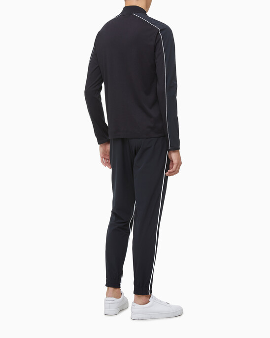 남성 레귤러핏 1/4 ZIP 롱슬리브 탑