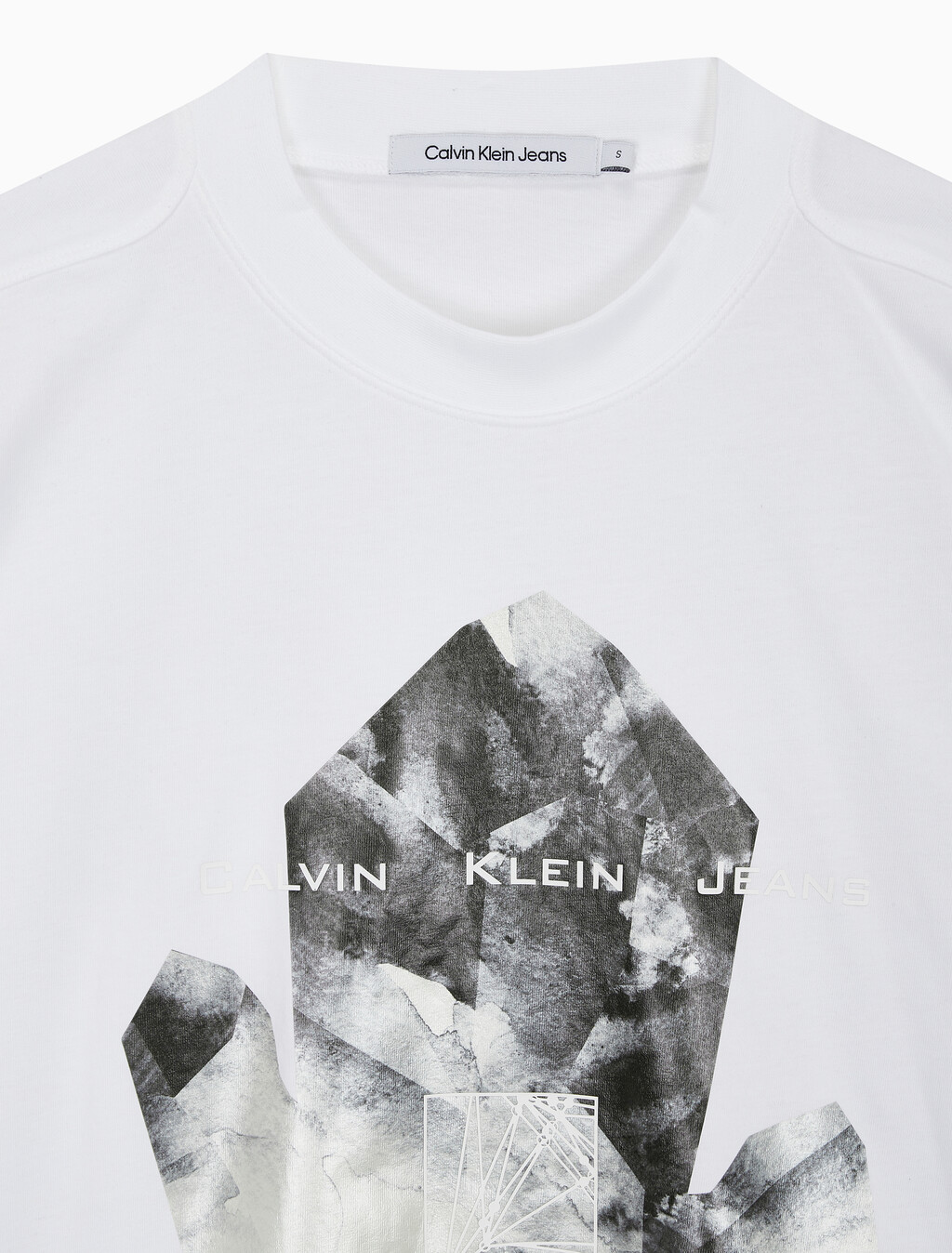 Buy 여성 다이아몬드 그래픽 보이프랜드 티셔츠 in color BRIGHT WHITE