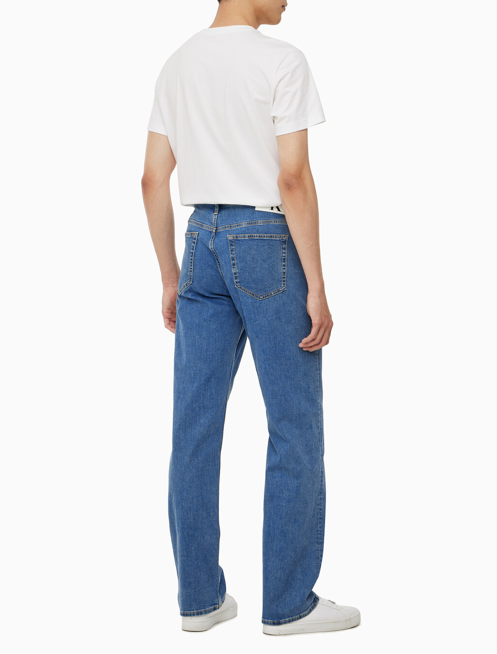 Buy 남성 90's 스트레이트핏 미드블루 에코 쿨 데님 in color MID BLUE BACK EMBRO