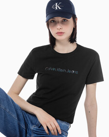 Buy 여성 슬림핏 인스티튜셔널 로고 반팔 티셔츠 in color CK BLACK
