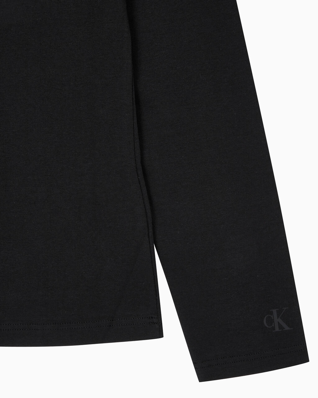 Buy 여성 슬림핏 인스티튜셔널 로고 긴팔 티셔츠 in color CK BLACK