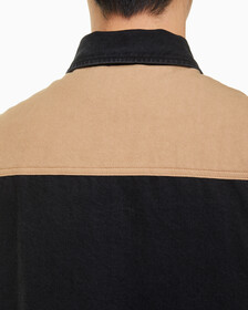 Buy 남성 캔버스 포켓 데님 베스트 in color WASHED BLACK LOGO LACE