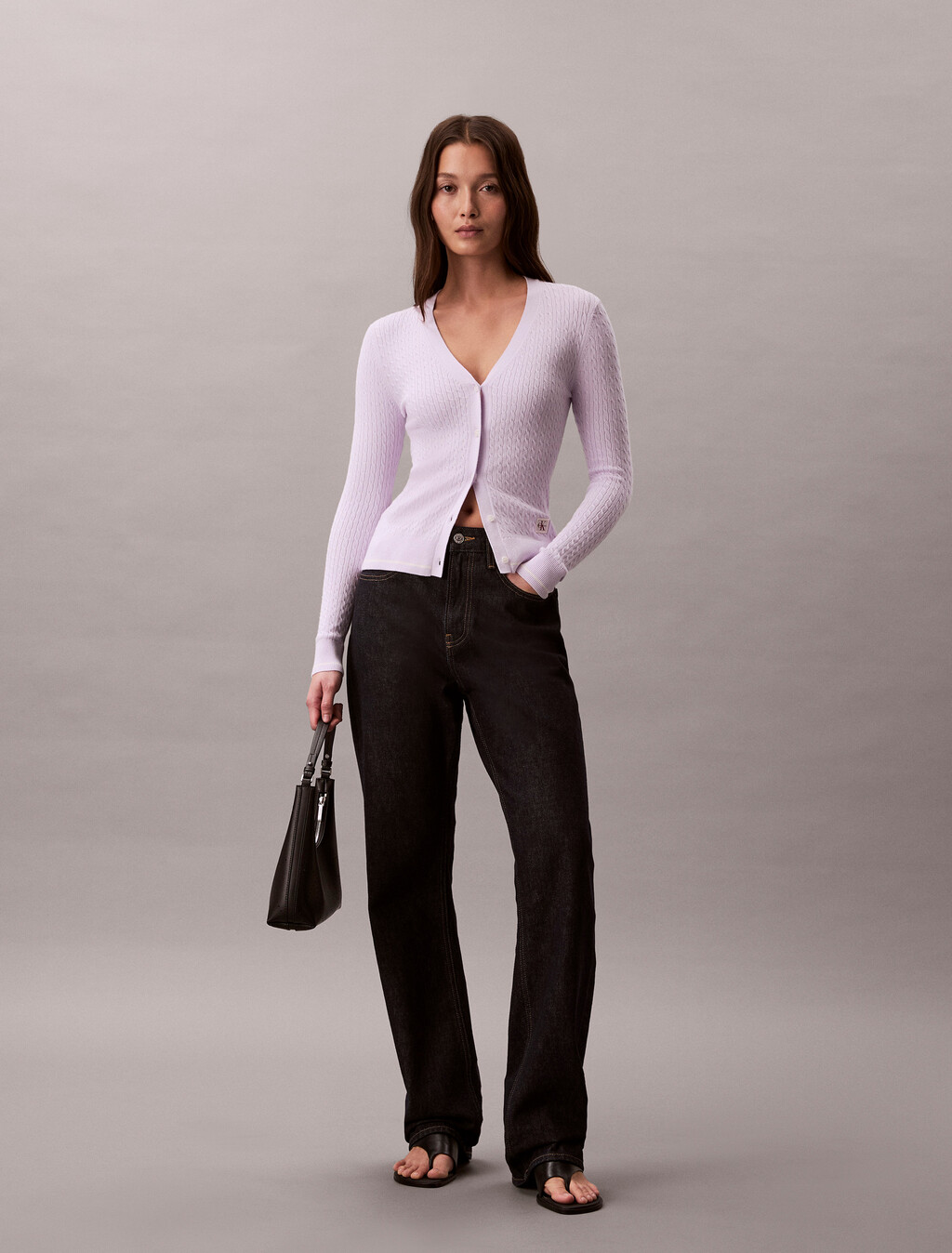 Buy 여성 우븐라벨 케이블 가디건 in color Light Pink