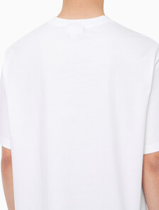 Buy 남성 릴렉스핏 CKJ 그래픽 반팔 티셔츠 in color BRILLIANT WHITE