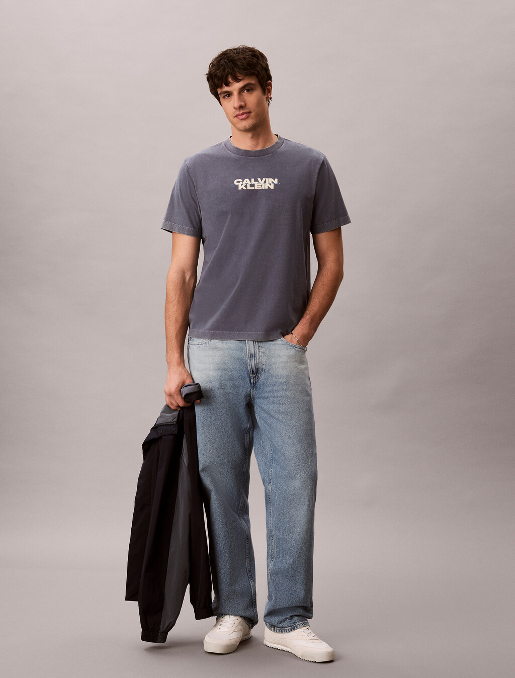 Buy 워시드 스파인 그래픽 티 in color Blue