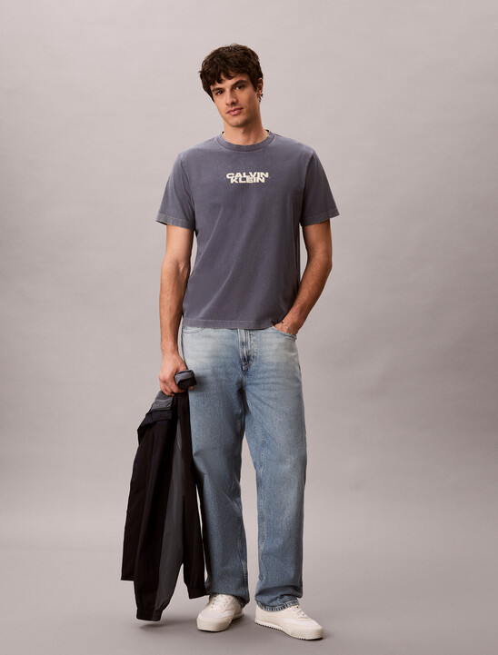 워시드 스파인 그래픽 티