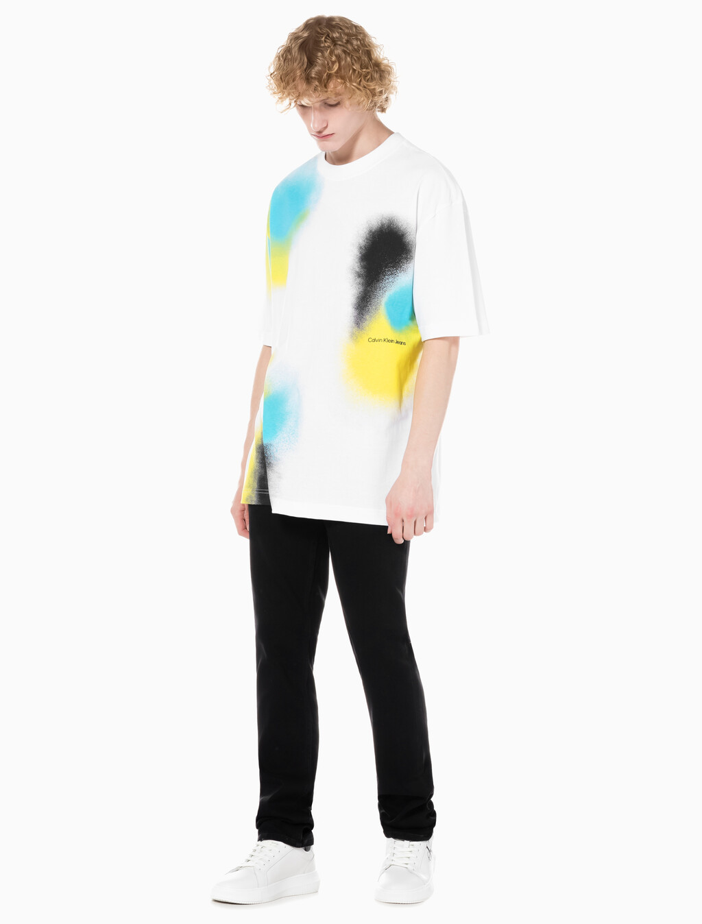 Buy 남성 바디핏 기모 블랙 데님 in color WASHED BLACK LOGO LACE