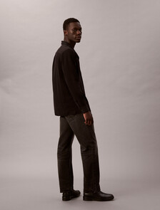 Buy 남성 90S 스트레이트핏 클라인 블랙 데님 in color Washed black