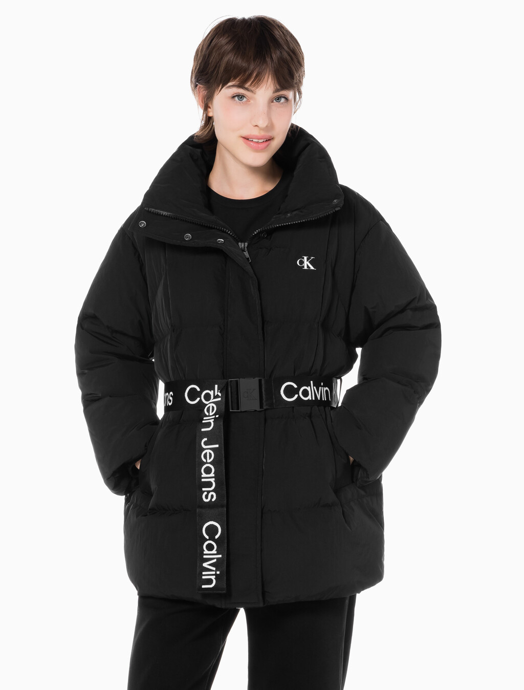 Buy 여성 벨트 롱 푸퍼 in color CK BLACK
