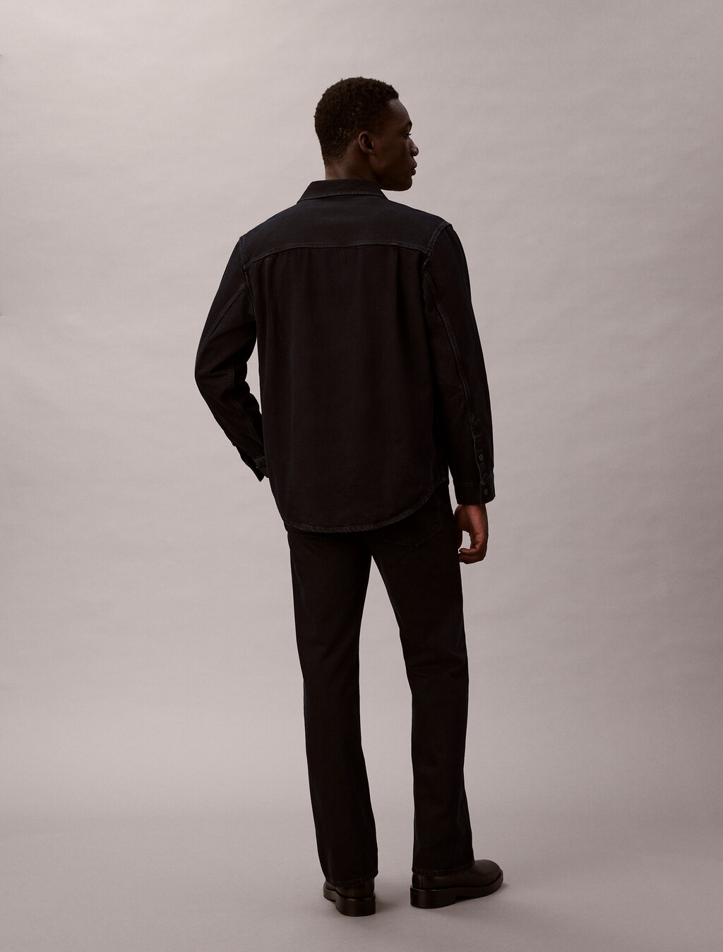 Buy 남성 부츠컷 블루블랙 스톤 데님 in color BLUE BLACK