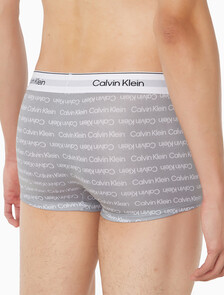 Buy 남성 아이콘 코튼 스트레치 마이크로 로우 라이즈 트렁크 in color Grey