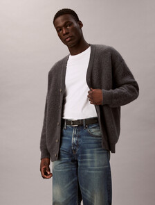 Buy 남성 브러시드 알파카 스웨터 가디건 in color Dark Blue