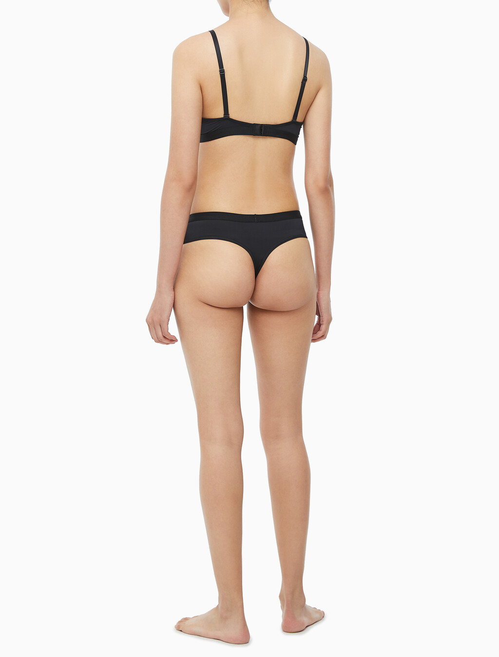 Buy 여성 퓨쳐쉬프트 마이크로 AF T팬티 in color BLACK