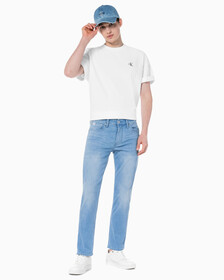 Buy 남성슬림 스트레이트 핏 크롭 라이트블루 37.5 기능성 데님 in color 028A CHALKY BLU