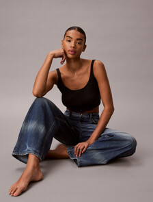 Buy [37.5 Denim Technology] 여성 로우라이즈 배기 데님 in color Blue