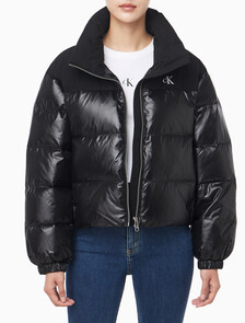 Buy 여성 매트 블라킹 샤인 다운 자켓 in color BLACK