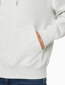 Buy 남녀공용 릴렉스핏 모노그램 백 로고 후디 in color LIGHT GREY
