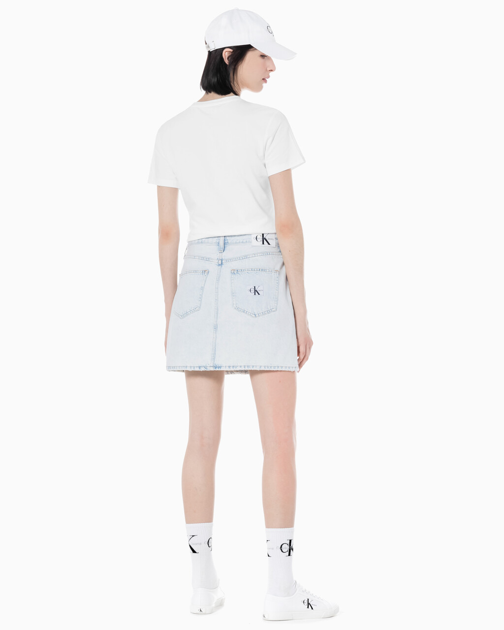 Buy 여성 하이라이즈 미니 데님 스커트 in color 028A CHALKY BLU