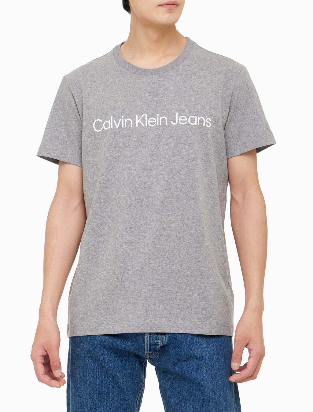 Buy 남성 레귤러핏 인스티튜셔널 로고 스트레치 반팔 티셔츠  in color MID GREY HEATHER