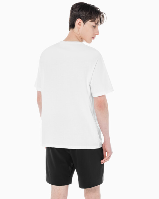 남성 레귤러 핏 에센셜 볼드 로고 반팔 티셔츠