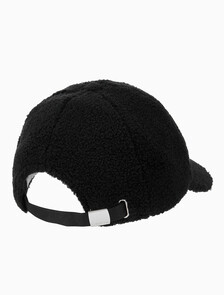 Buy 남녀공용  우븐 패치 로고 부클 볼캡 in color BLACK