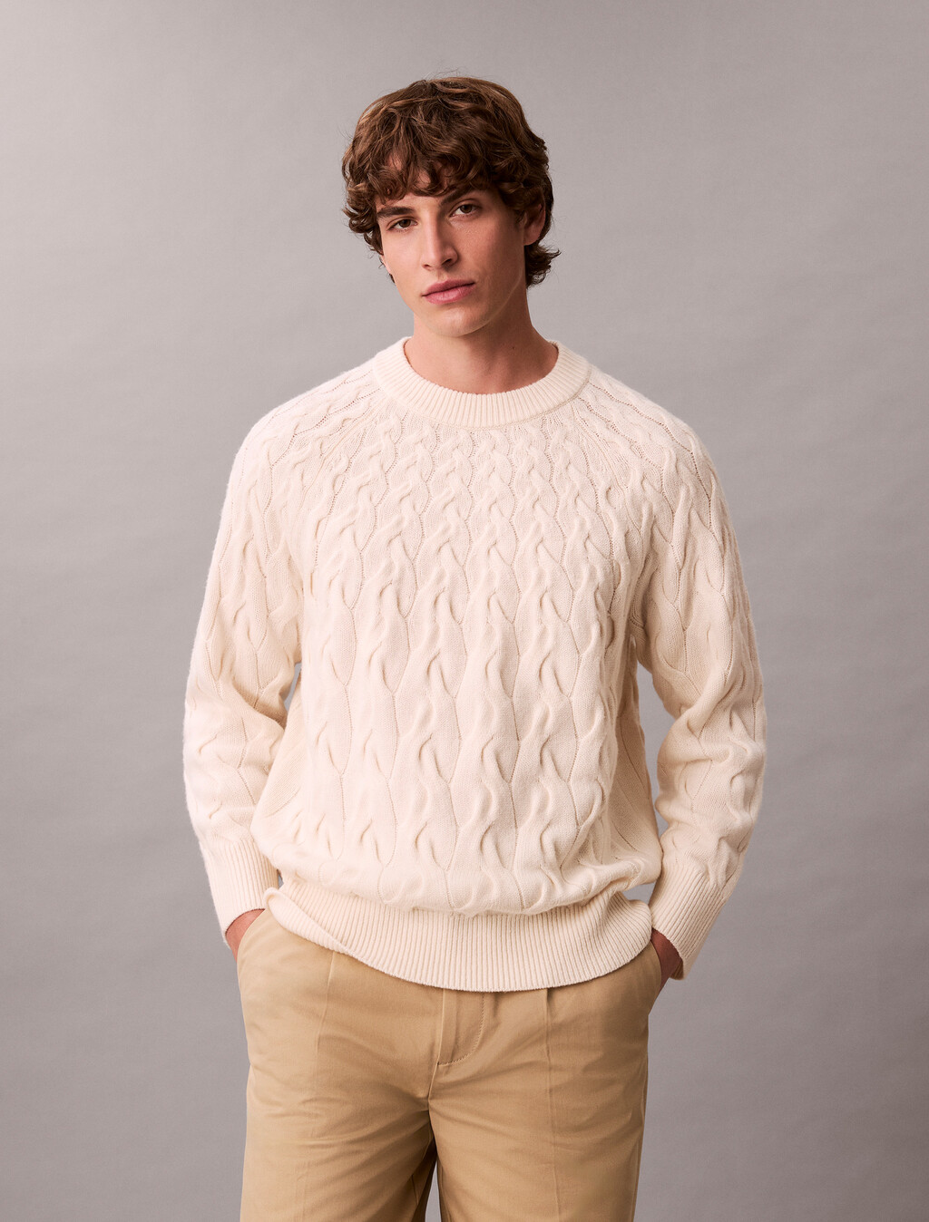 Buy 남성 램스울 블랜드 케이블 크루넥 스웨터 in color ANTIQUE WHITE