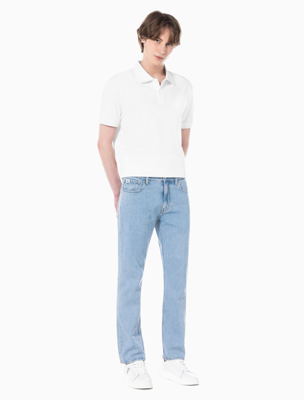 Buy 남성 슬림 스트레이트 크롭핏 라이트블루 데님 in color CHALKY BLUE
