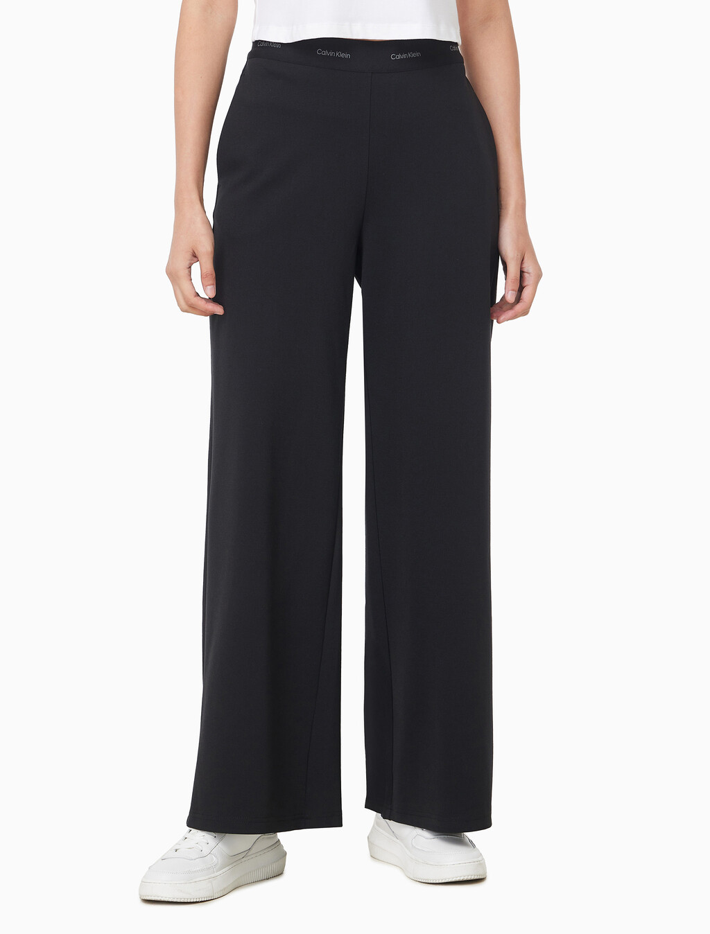 Buy 여성 웨이스트 밴드 로고 트라우저 in color BLACK