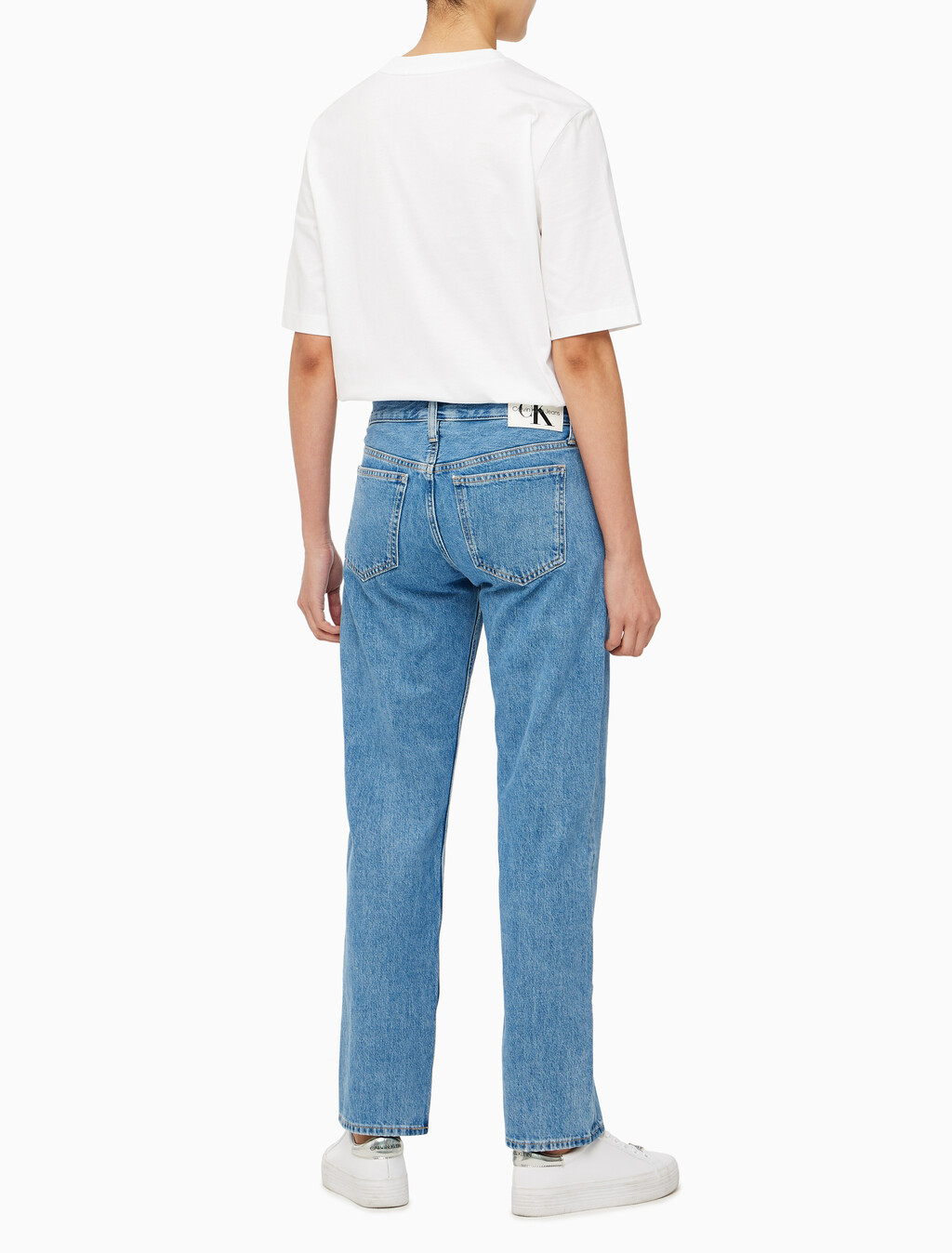 Buy 여성 로우라이즈 스트레이트핏 미드블루 데님 in color MID BLUE BACK EMBRO