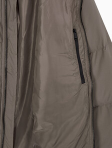 Buy 남성 베이직 에센셜 다운 푸퍼 자켓  in color BROWN