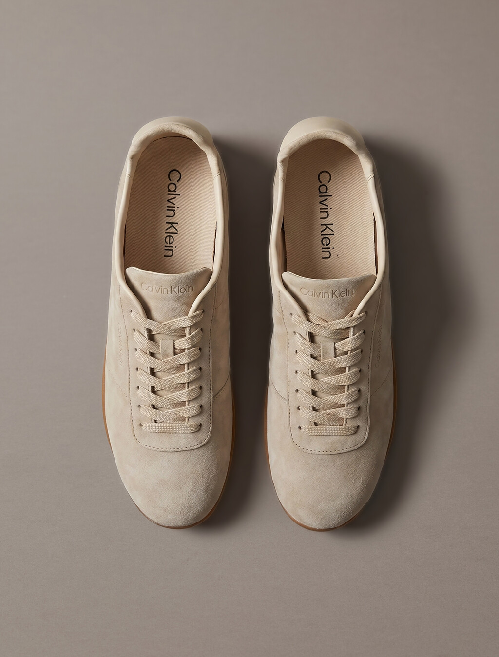 Buy 여성 발레 스니커즈 레더 스웨이드 in color Light Cashew/Gum