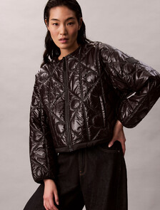 Buy 여성 로고 퀼티드 패딩 자켓 in color BLACK