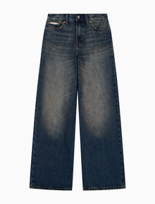 Buy 여성 와이드 레그핏 다크블루 데님 in color mid blue