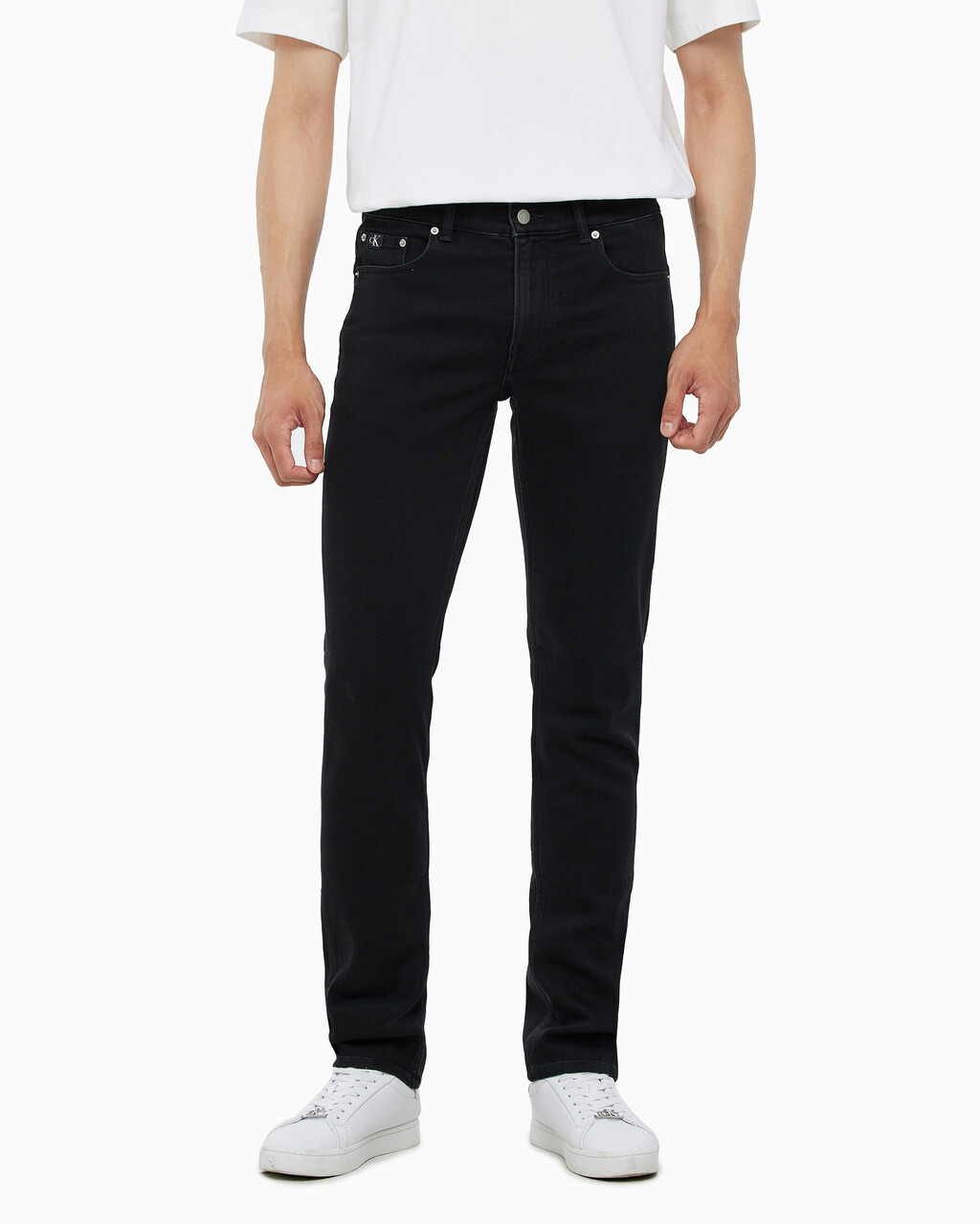 Buy 남성 바디핏 기모 블랙 데님 in color WASHED BLACK LOGO LACE