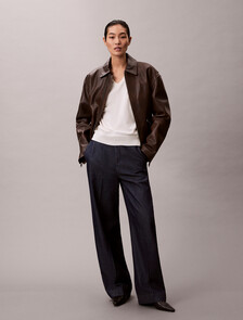 Buy 여성 울트라 하이라이즈 트라우저 in color Dark Rinse