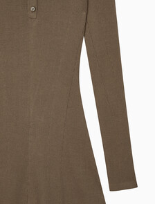 Buy 여성 플레어 맥시 립 폴로 드레스 in color BROWN