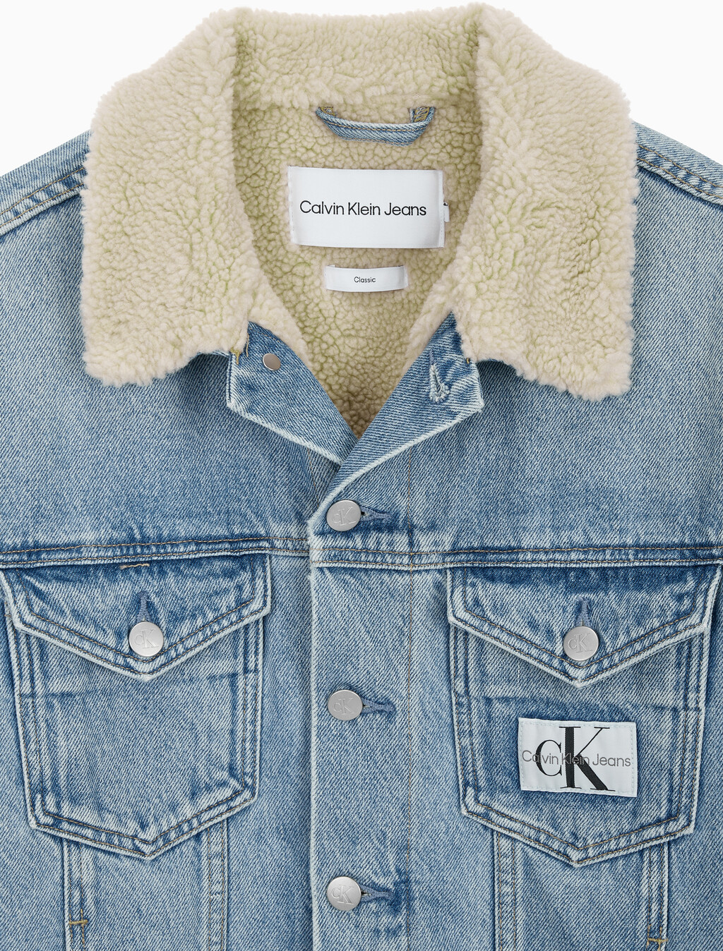 Buy 여성 쉐르파 데님 자켓 in color CHALKY BLUE