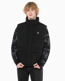 Buy 남성 에센셜 다운 베스트 in color CK BLACK