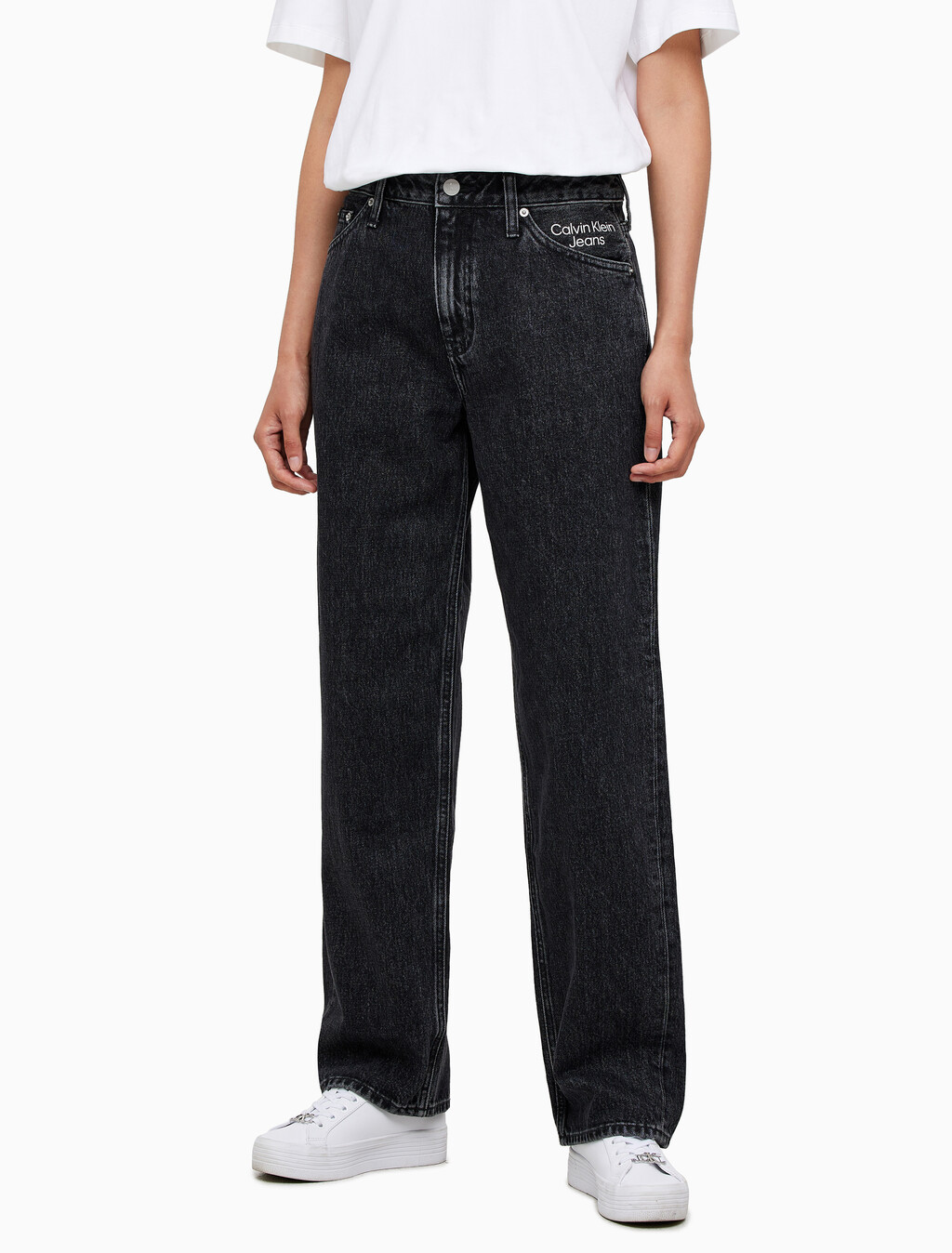 Buy 여성 90's 스트레이트핏 블랙 데님 in color WASHED BLACK LOGO LACE